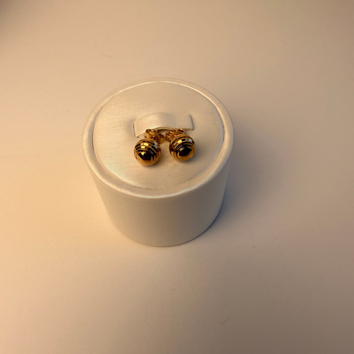Women's 14K Gold Ball Stud Earrings